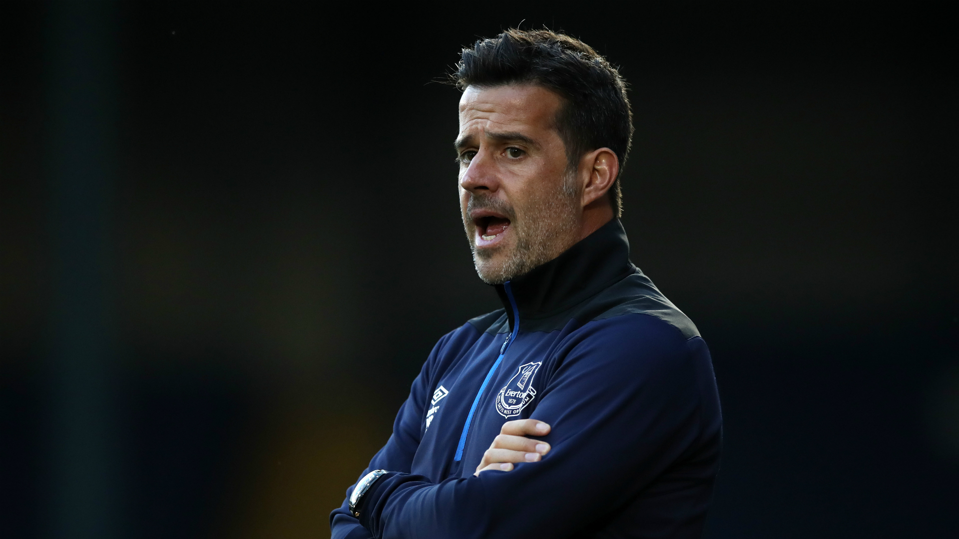 并预计于六 并预计于六